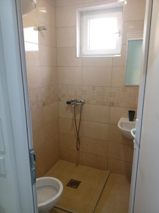 Apartments Vela - Pestani, Ohri Dış mekan fotoğraf