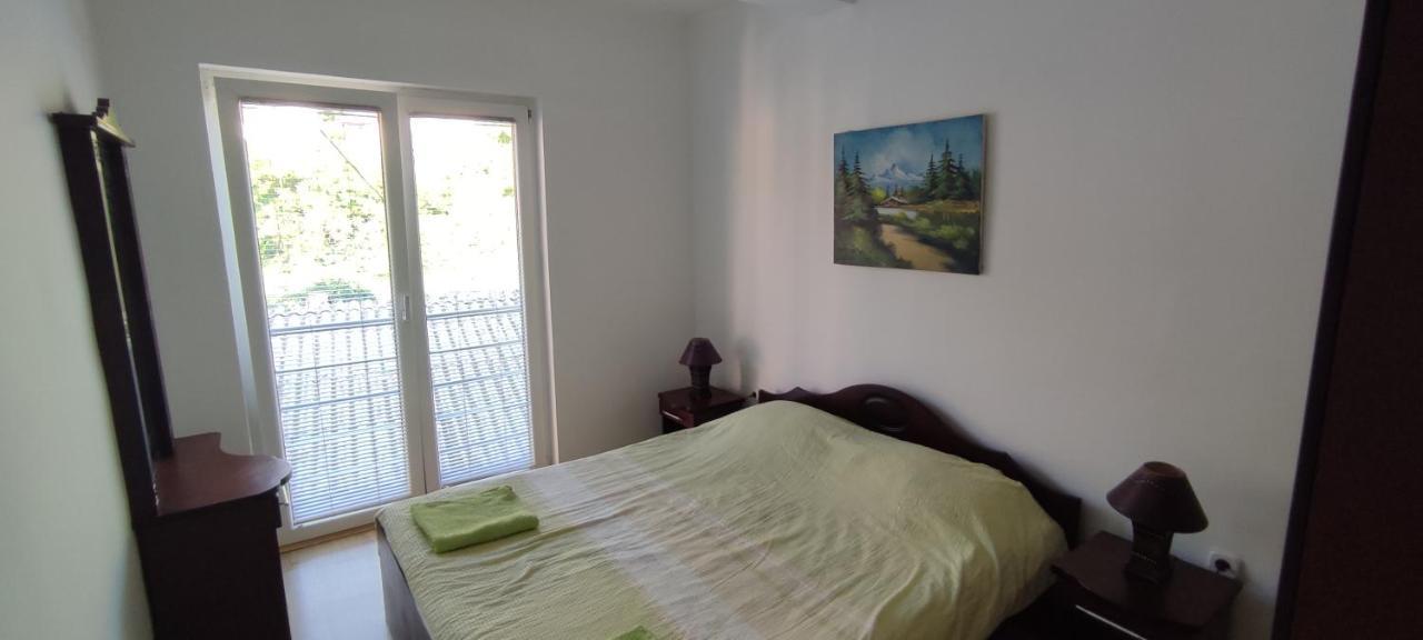 Apartments Vela - Pestani, Ohri Dış mekan fotoğraf